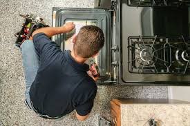 “Home Appliances Repair Near Me: The Secret to Extending the Life of Your Devices”